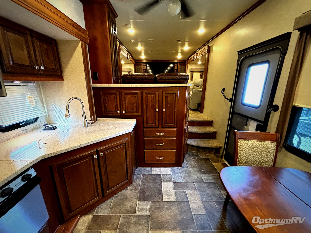 2017 Heartland Bighorn 3750FL Photo 5