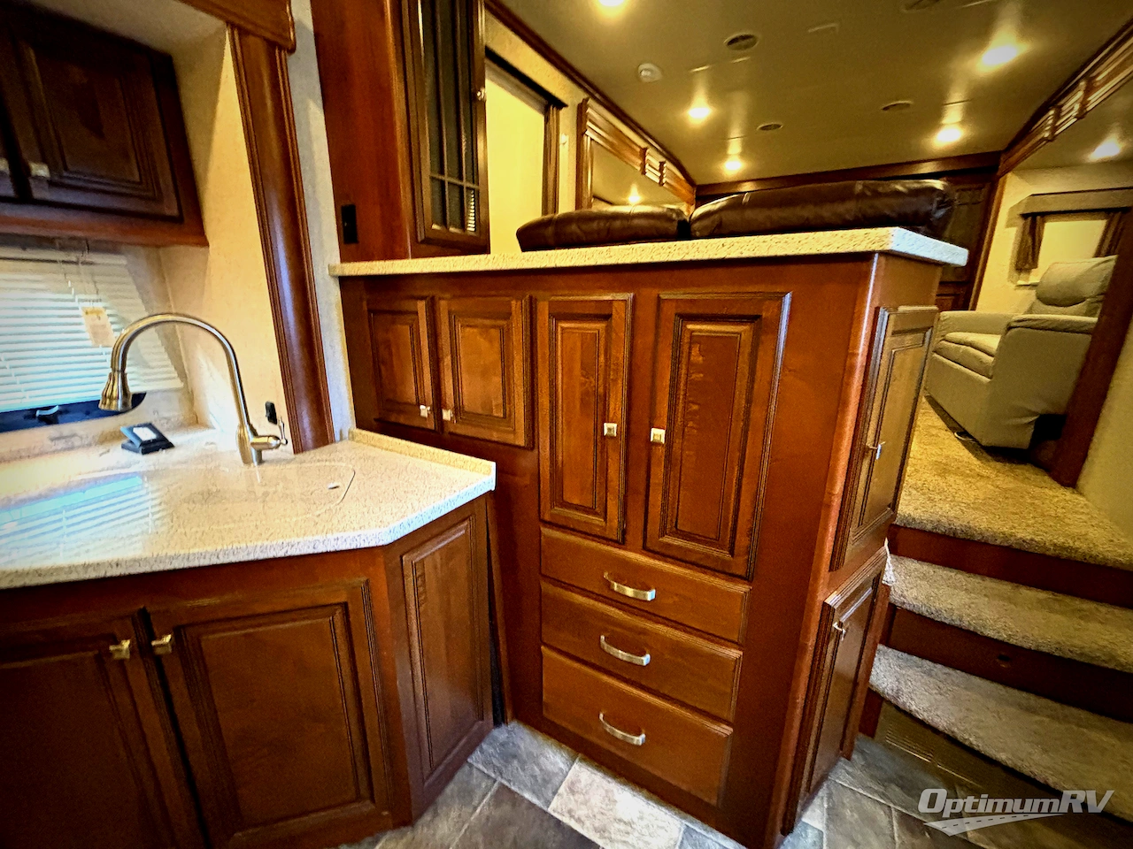 2017 Heartland Bighorn 3750FL Photo 13