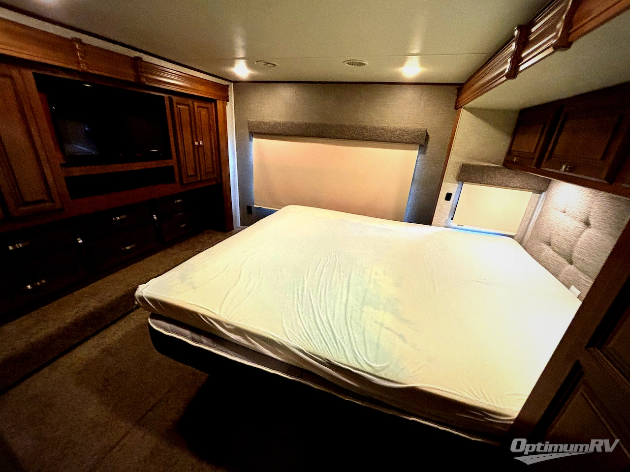 2017 Heartland Bighorn 3750FL Photo 19