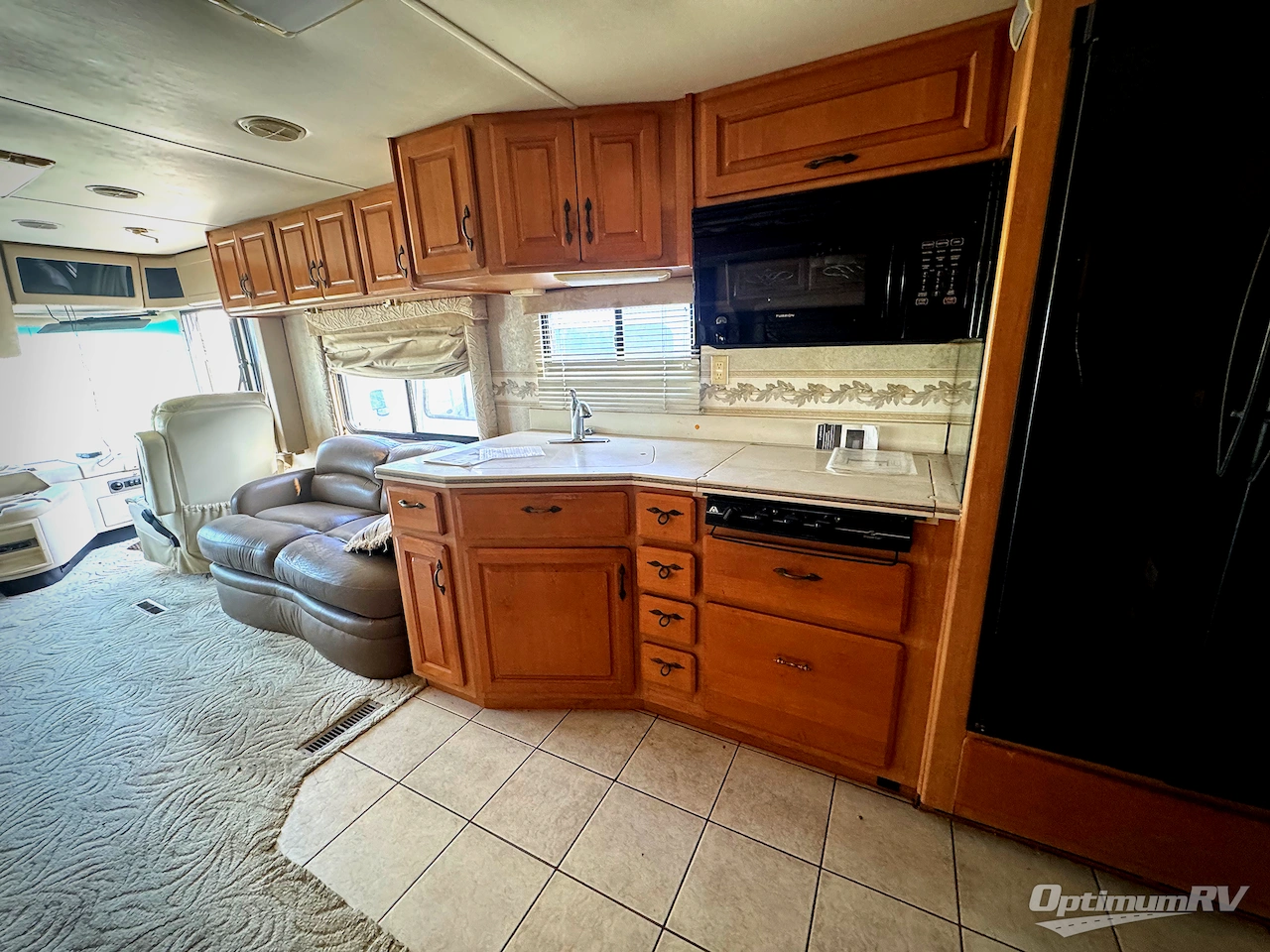 2003 Jayco Avatar 3800 Photo 16