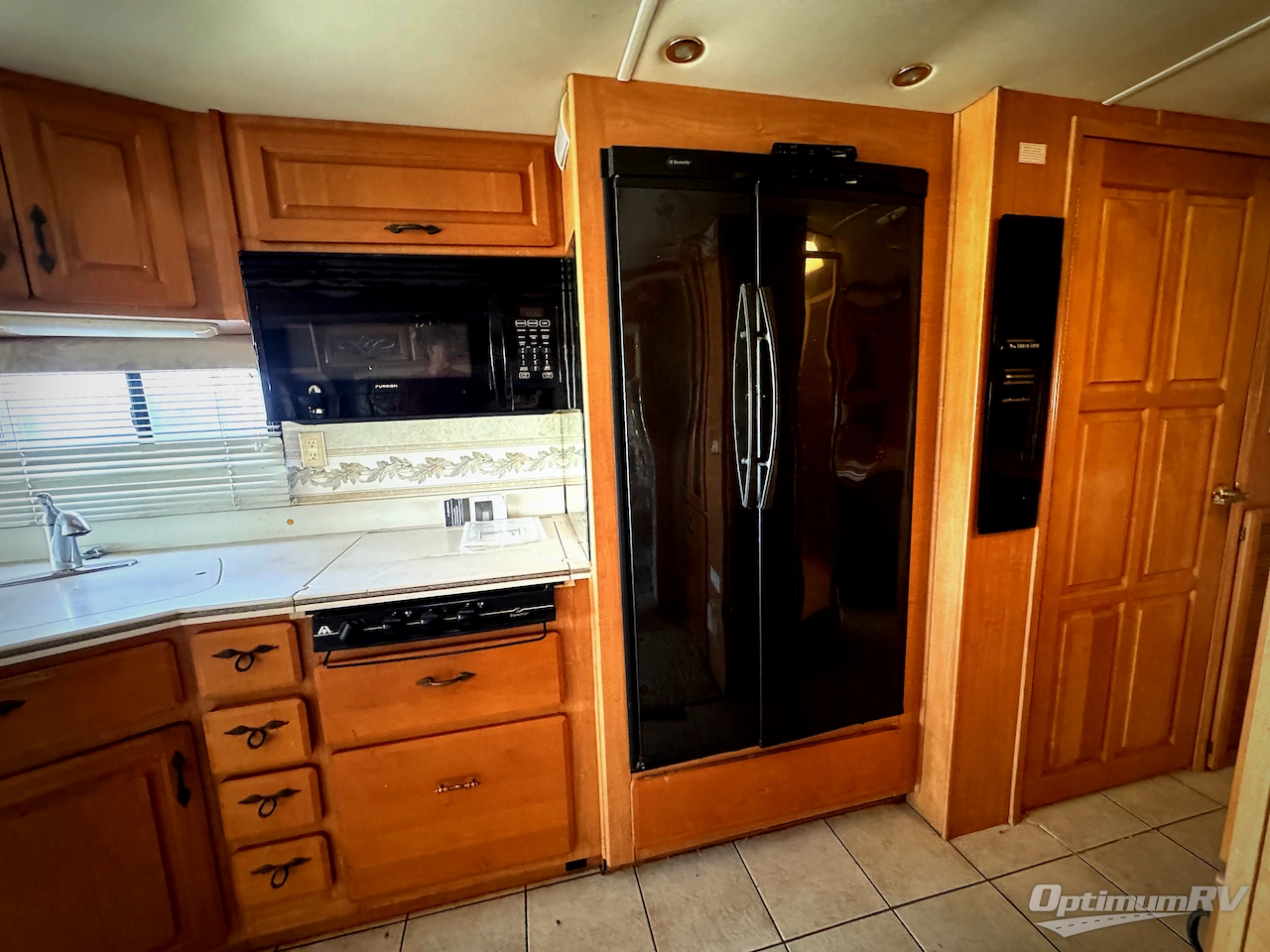2003 Jayco Avatar 3800 Photo 29