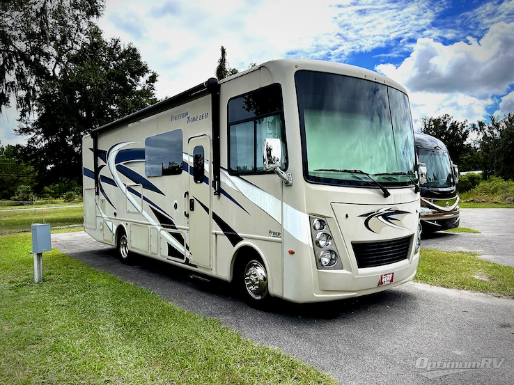 2022 Thor Freedom Traveler A29 RV Photo 1