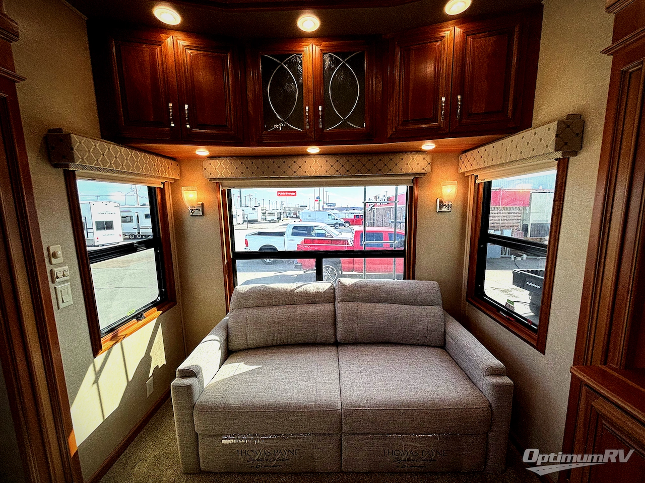 2017 DRV Luxury Suites Mobile Suites 38RSSA Photo 8