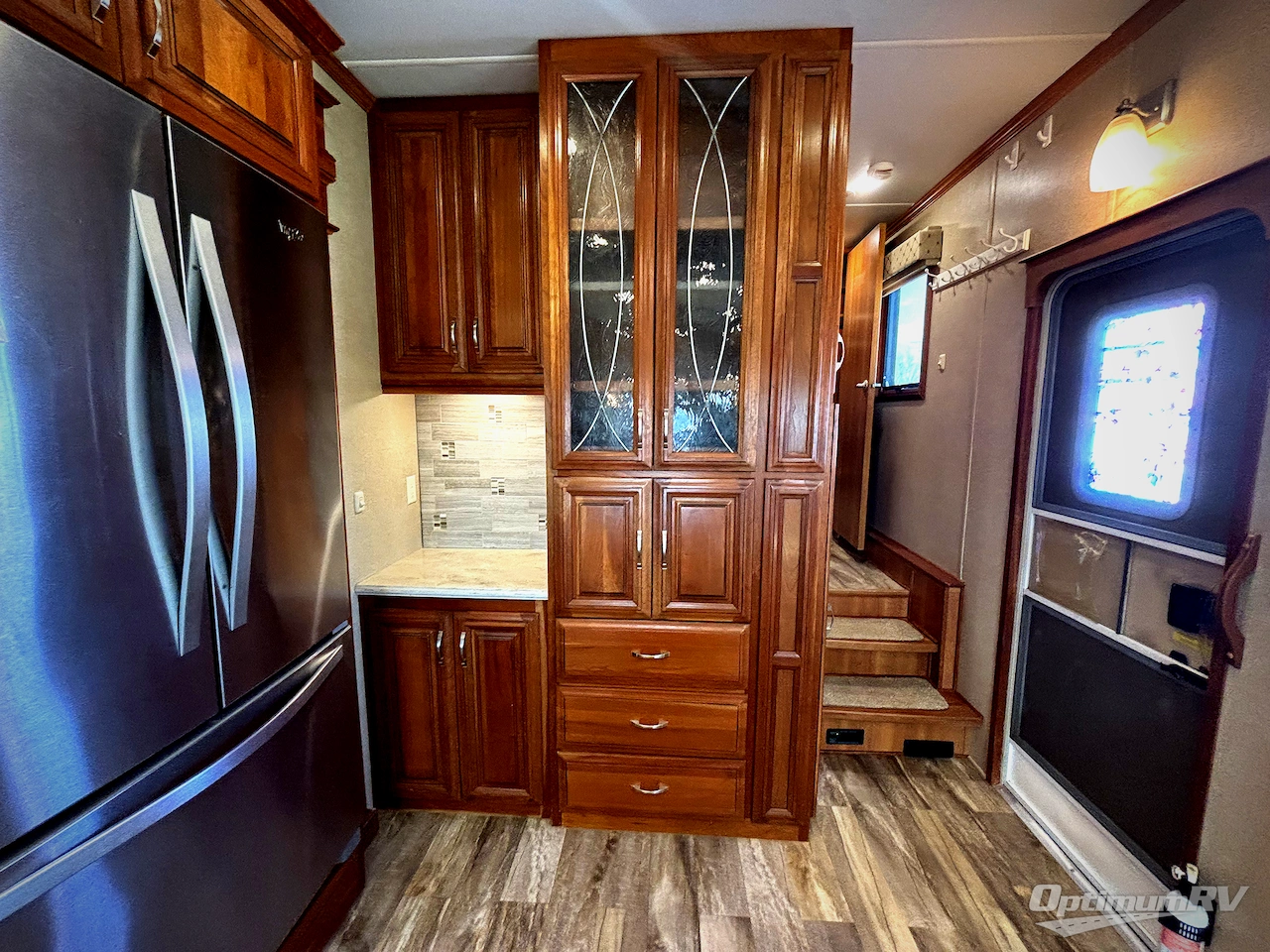 2017 DRV Luxury Suites Mobile Suites 38RSSA Photo 11