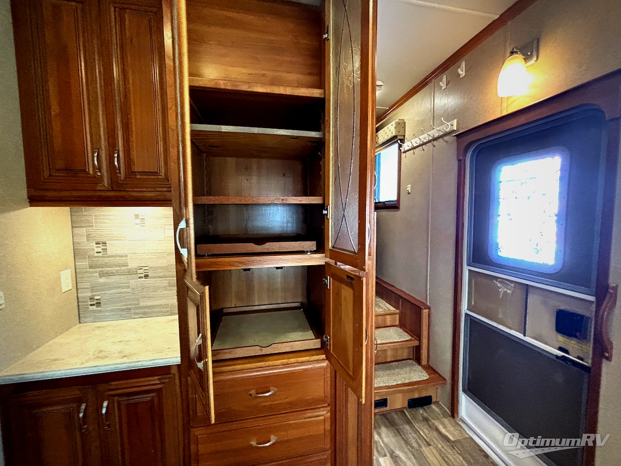 2017 DRV Luxury Suites Mobile Suites 38RSSA Photo 12