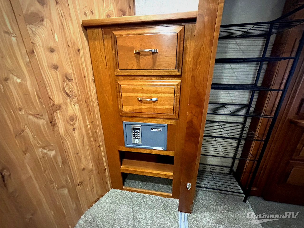 2017 DRV Luxury Suites Mobile Suites 38RSSA Photo 21