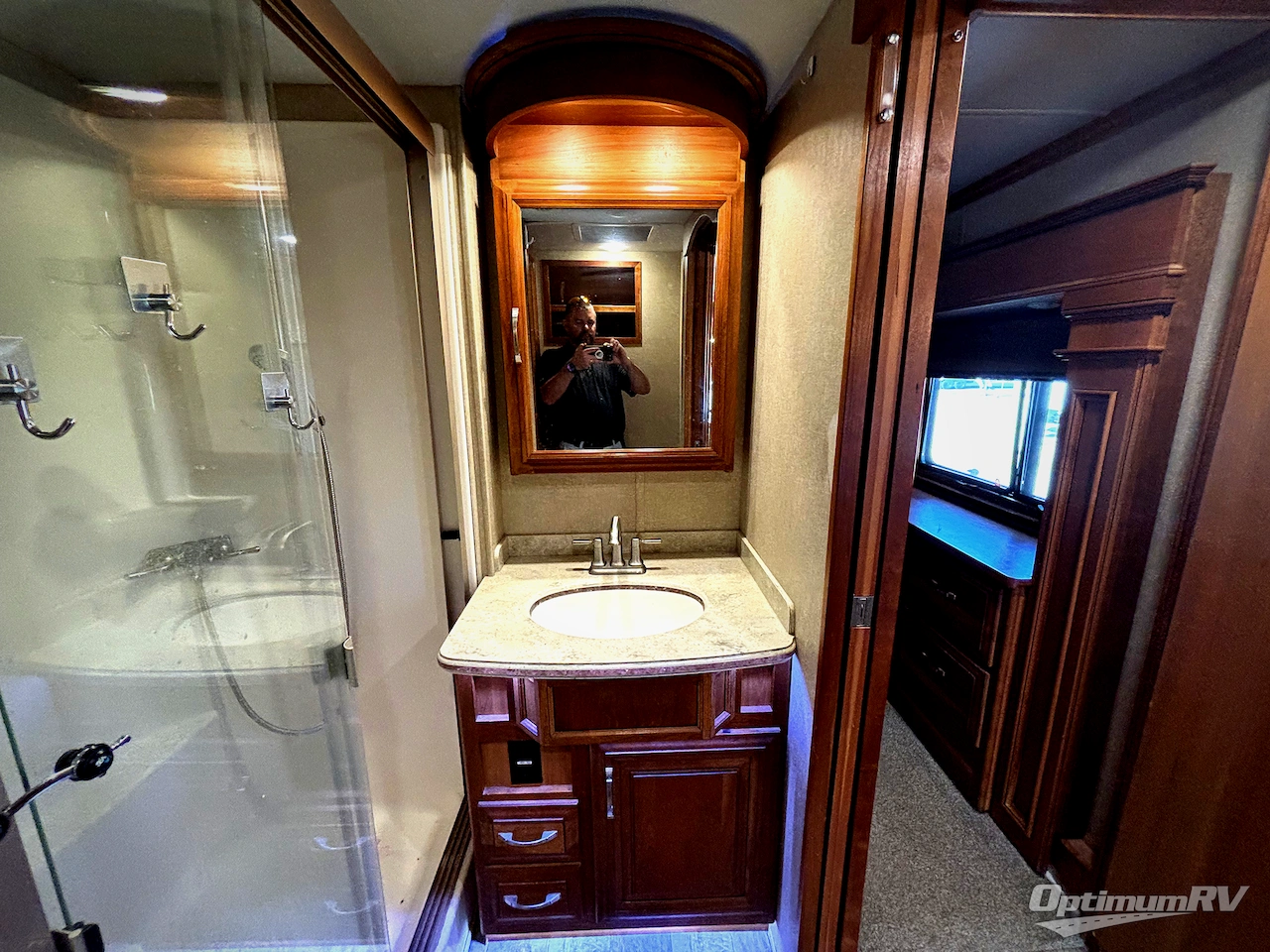 2017 DRV Luxury Suites Mobile Suites 38RSSA Photo 24