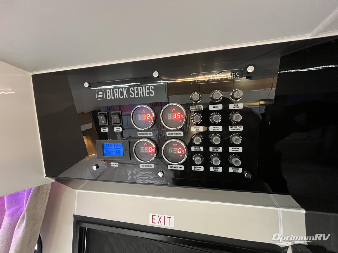 2025 Black Series Camper Black Series Camper HQ15 Photo 6