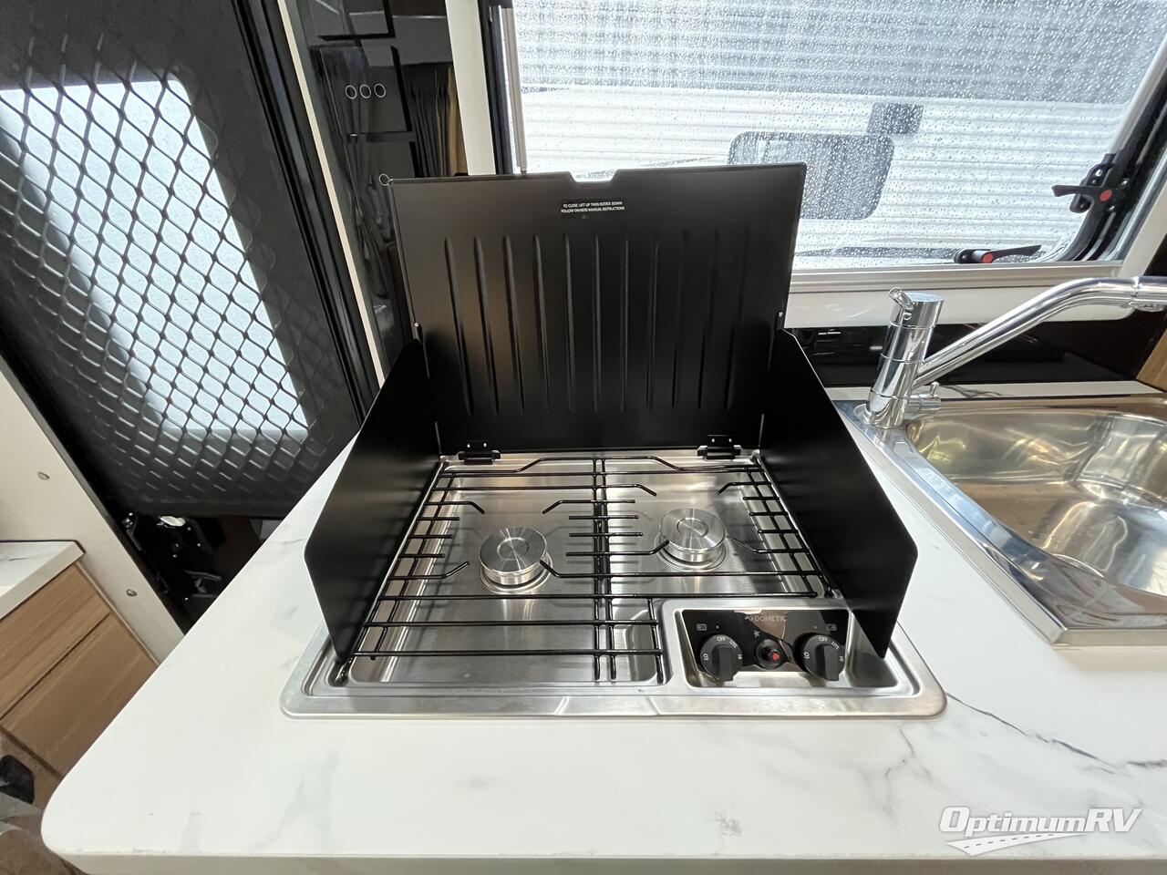 2025 Black Series Camper Black Series Camper HQ15 Photo 10