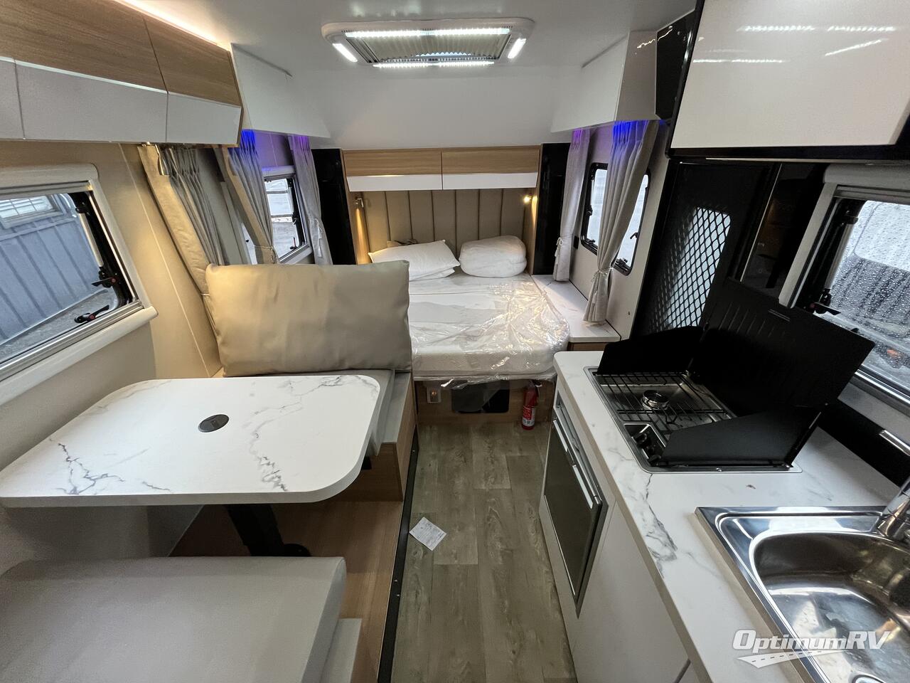 2025 Black Series Camper Black Series Camper HQ15 Photo 18