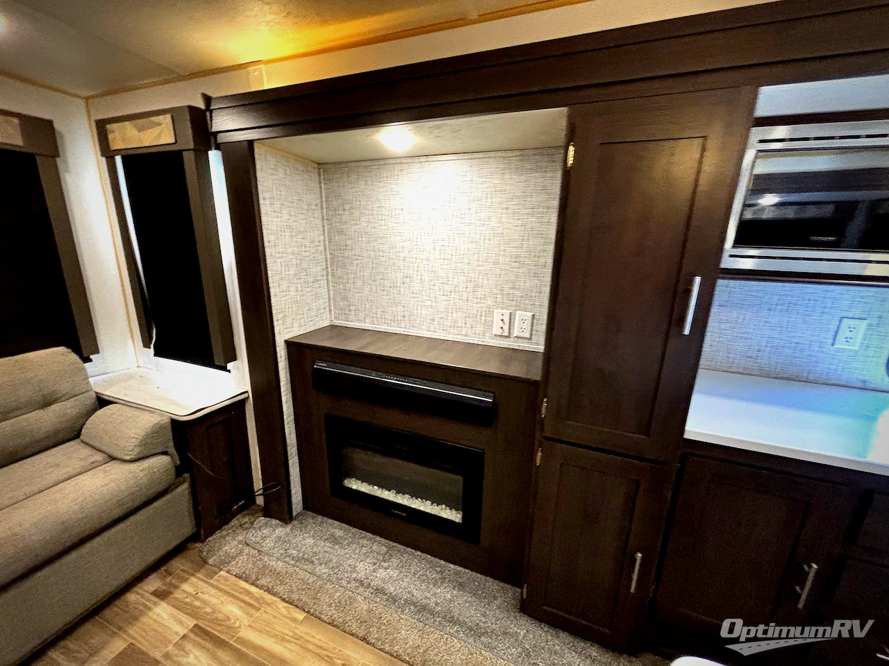 2019 Forest River Salem 27RE Photo 13