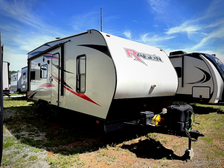 2019 Pacific Coachworks Rage'n 2213 RV Photo 1