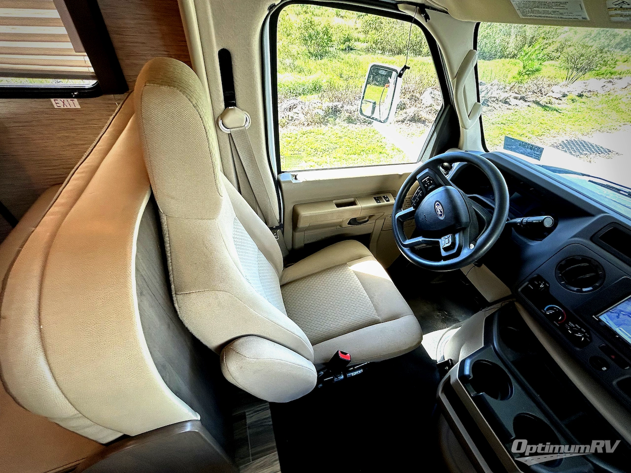 2023 Thor Four Winds 22E Photo 6