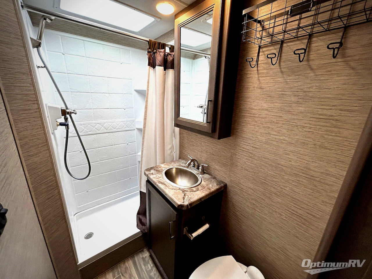 2023 Thor Four Winds 22E Photo 16