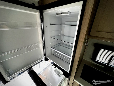 2025 Forest River Flagstaff Micro Lite 25SRK RV Photo 3