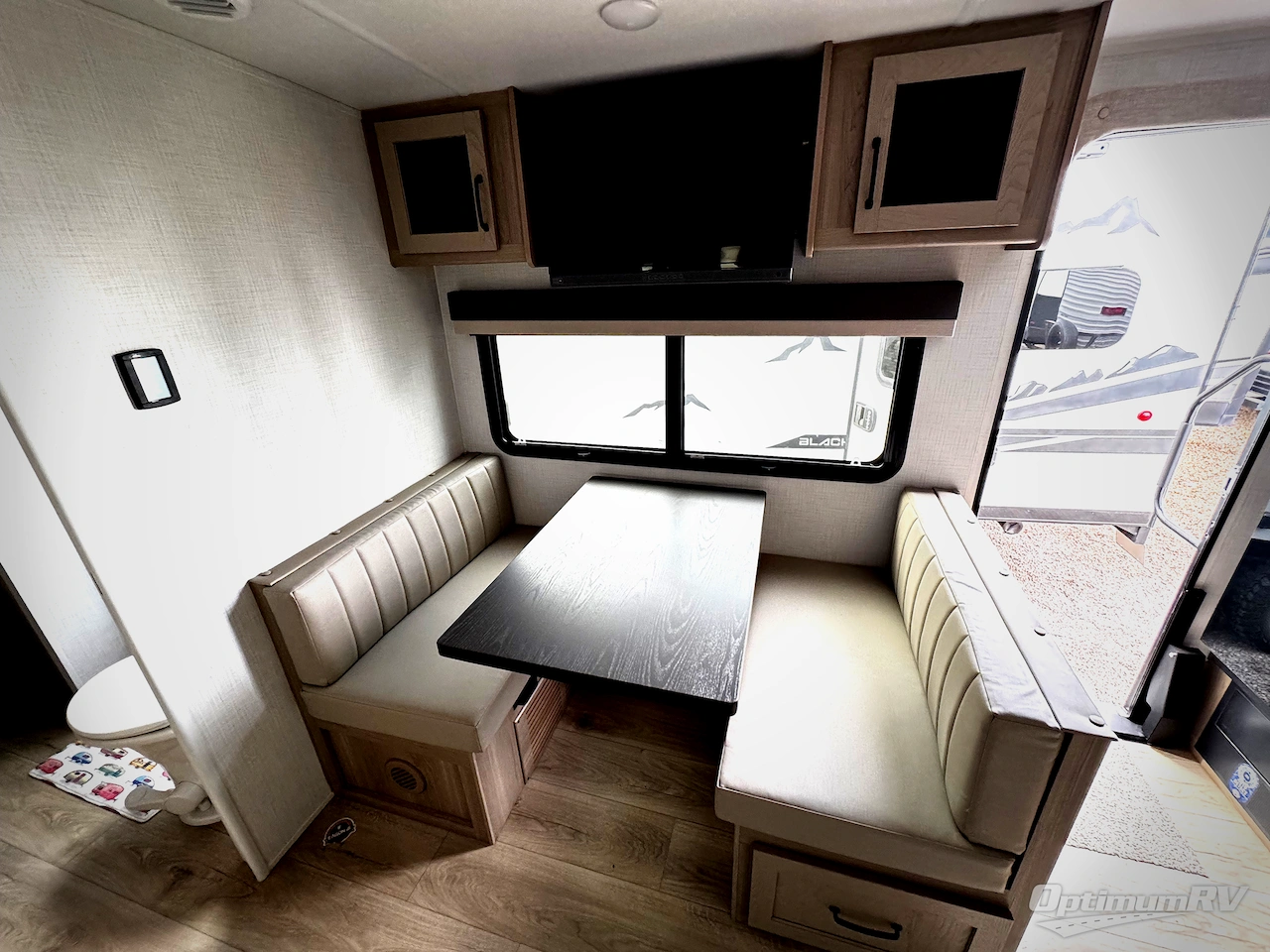 2025 Forest River Flagstaff Micro Lite 25SRK Photo 7