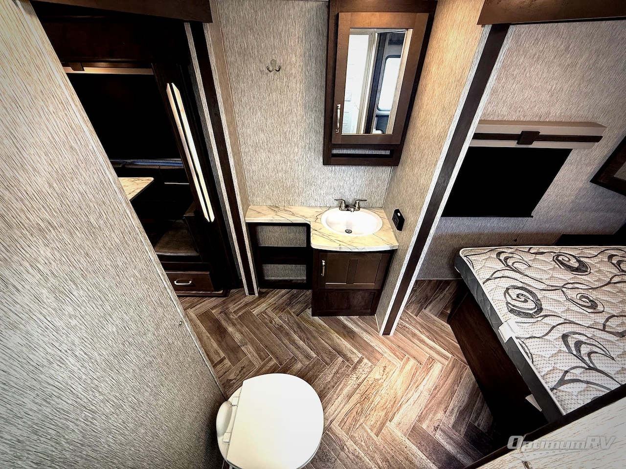 2021 Dutchmen Astoria 3203BH Photo 20