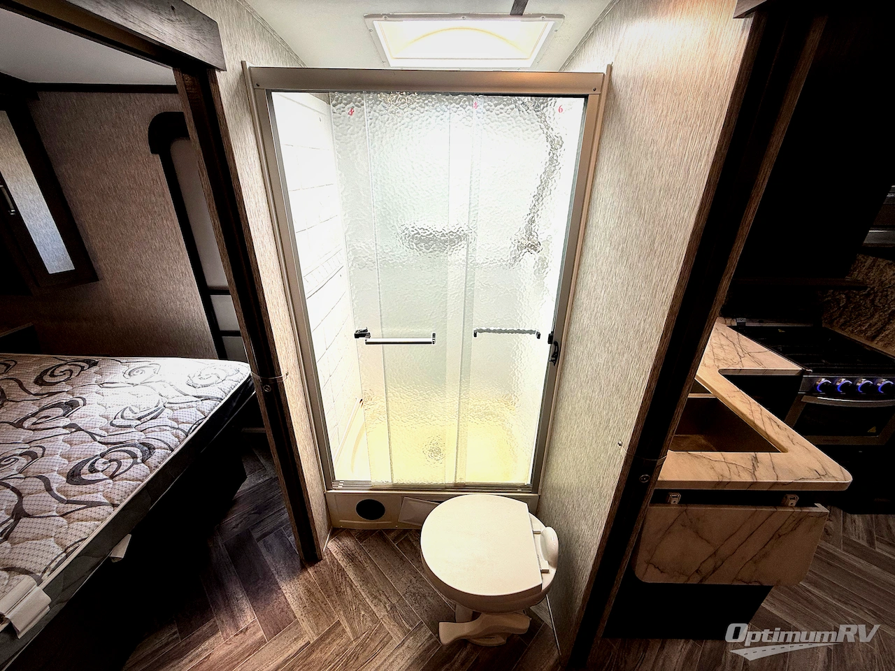 2021 Dutchmen Astoria 3203BH Photo 21