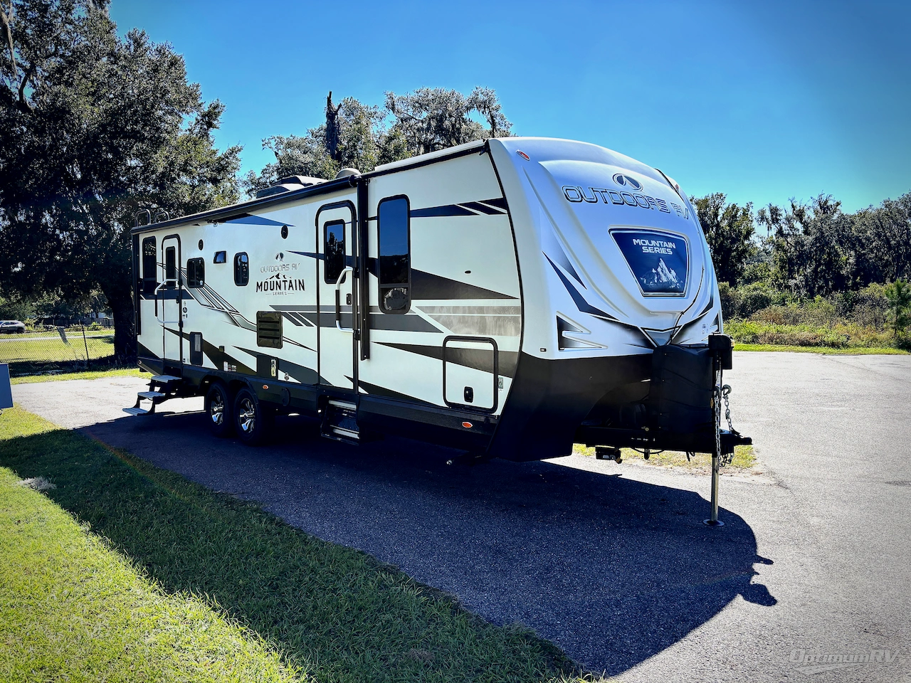 2023 Outdoors RV Black Stone Mountain Series 250RDS Photo 1