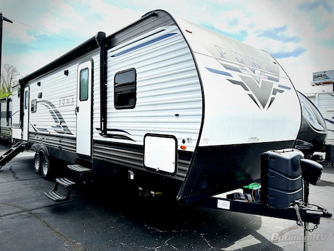 Used 2022 Palomino Puma 28BHSS Featured Photo