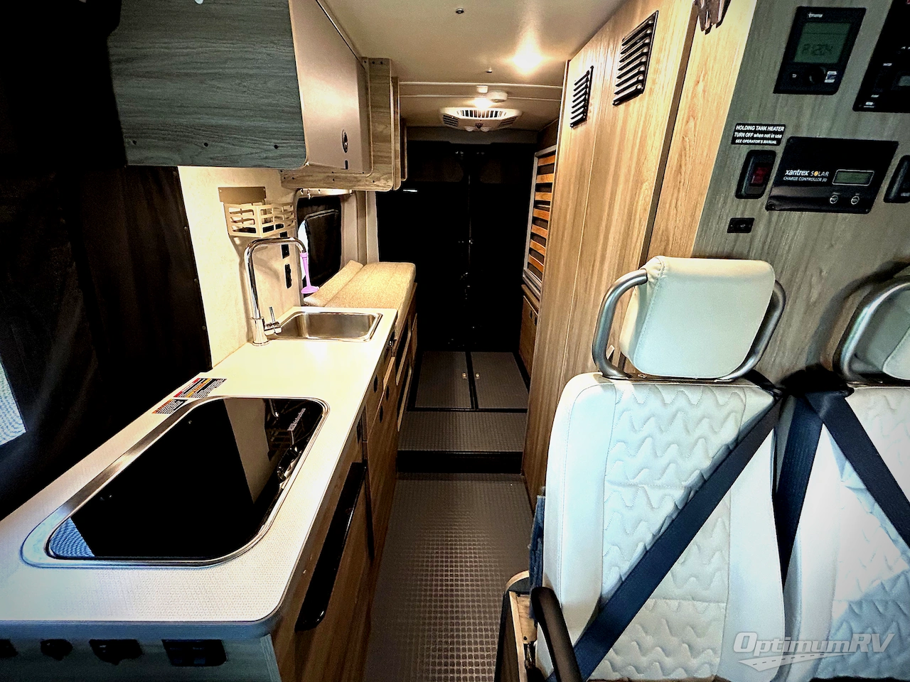 2023 Winnebago Solis 59PX Photo 4