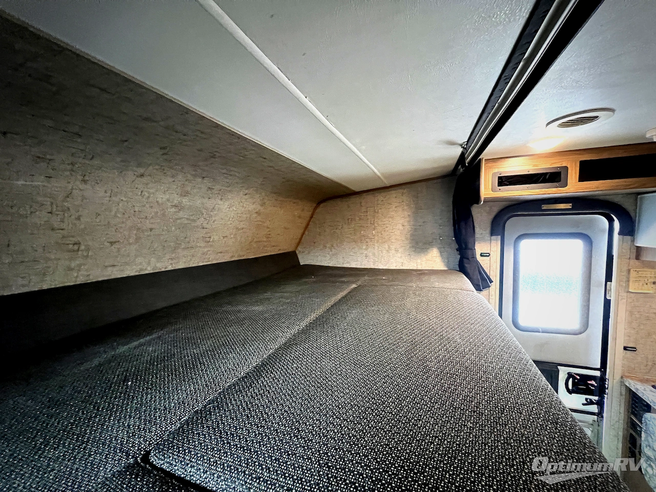2017 Coachmen Prism 2150LE Photo 8