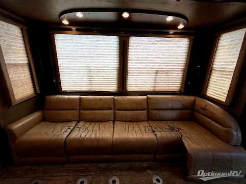 2014 Heartland Road Warrior 410 RV Photo 4