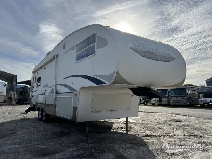 2005 Keystone Outback 28FRLS RV Photo 1