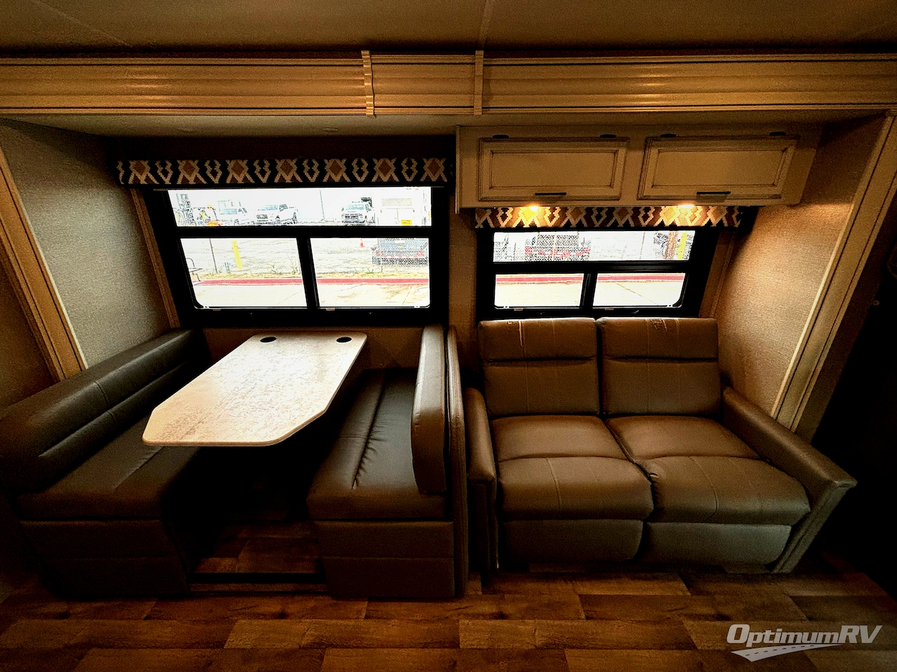 2021 Jayco Greyhawk 29MV Photo 7