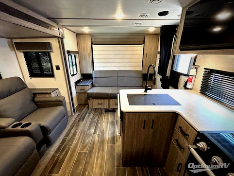 2022 Keystone Passport SL 189RB RV Photo 2