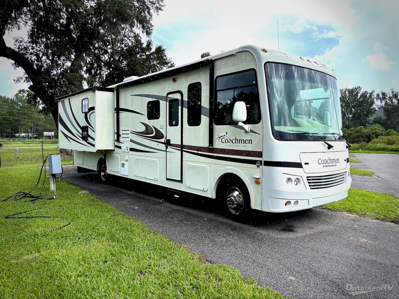 Coachmen Mirada 34BH