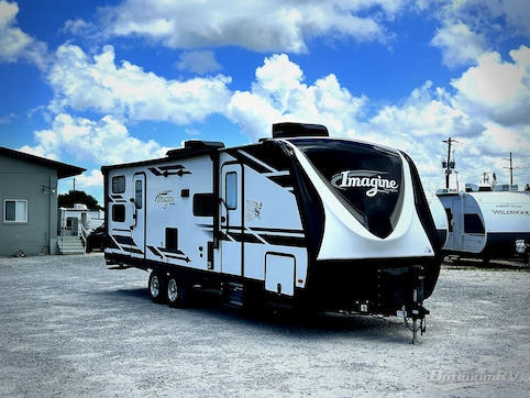 Used 2021 Grand Design Imagine 2800BH Featured Photo