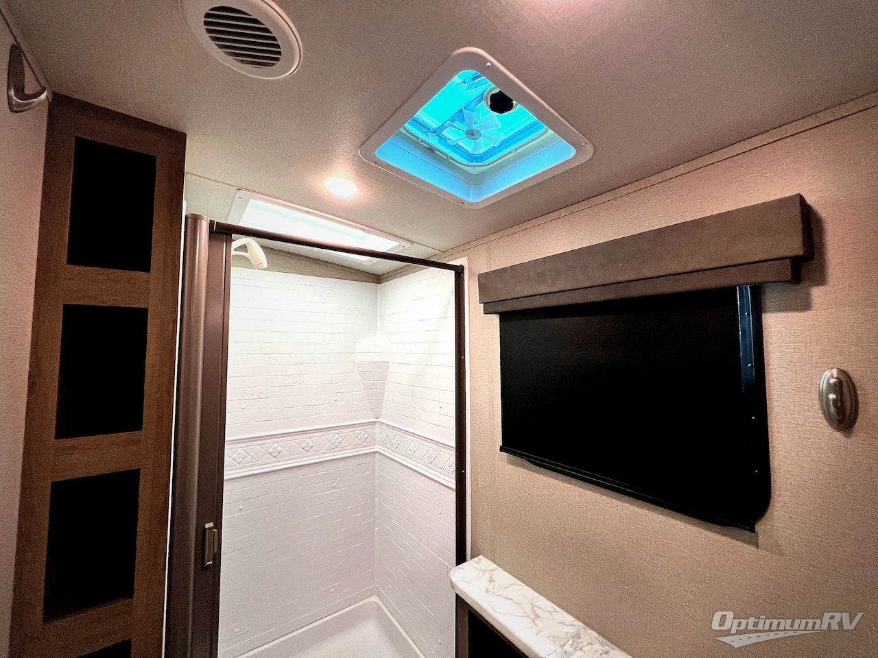2021 Grand Design Imagine 2800BH Photo 15