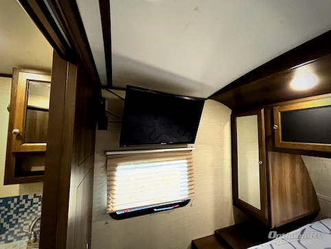 2017 Keystone Premier Ultra Lite 30RIPR RV Photo 3