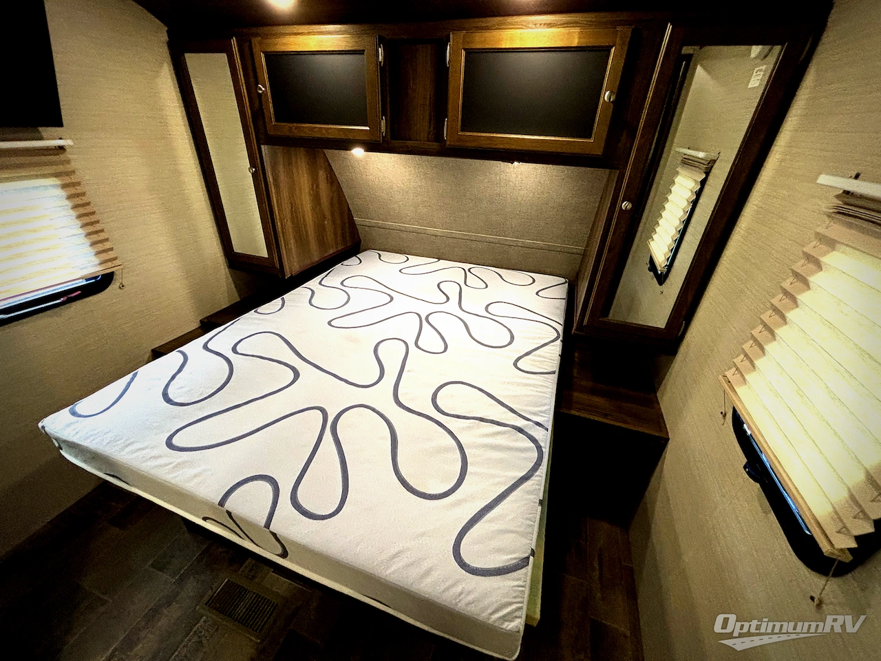 2017 Keystone Premier Ultra Lite 30RIPR Photo 43