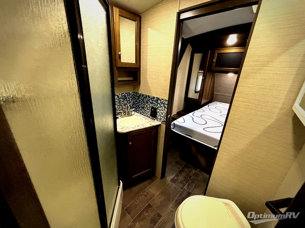 2017 Keystone Premier Ultra Lite 30RIPR Photo 45