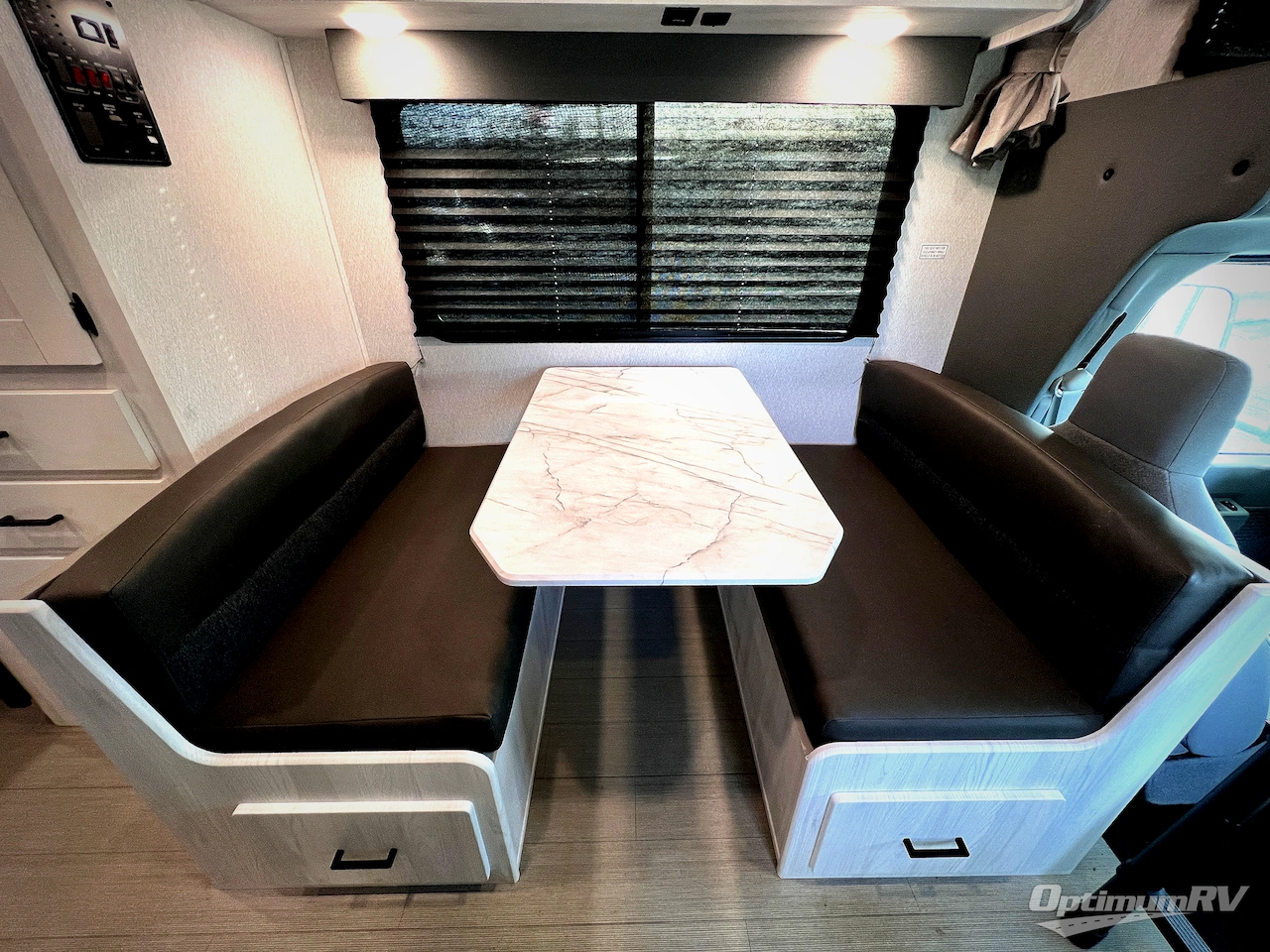 2025 East To West Entrada 2200S Photo 13