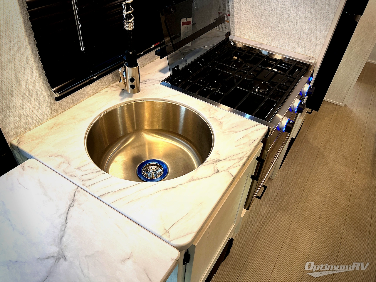 2025 East To West Entrada 2200S Photo 17