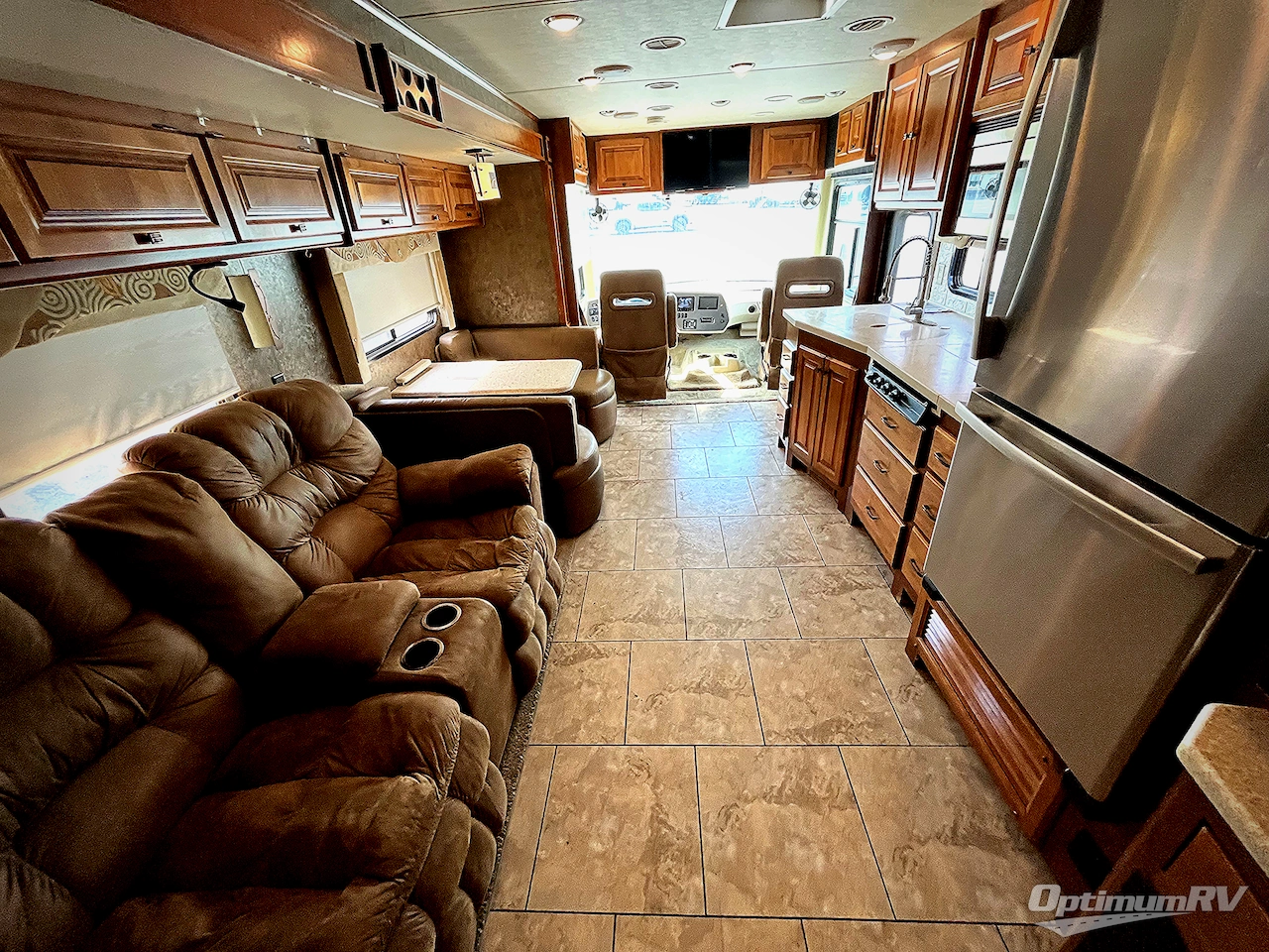 2014 Tiffin Allegro 31 SA Photo 9