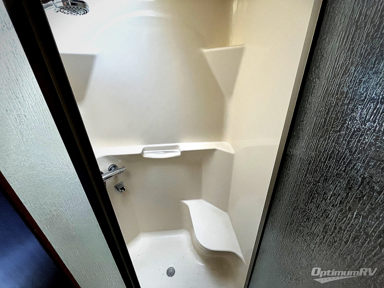 2014 Tiffin Allegro 31 SA Photo 21