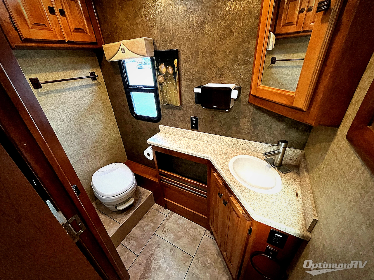 2014 Tiffin Allegro 31 SA Photo 22
