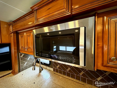 2016 Thor Tuscany XTE 36MQ RV Photo 3