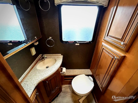 2016 Thor Tuscany XTE 36MQ RV Photo 4