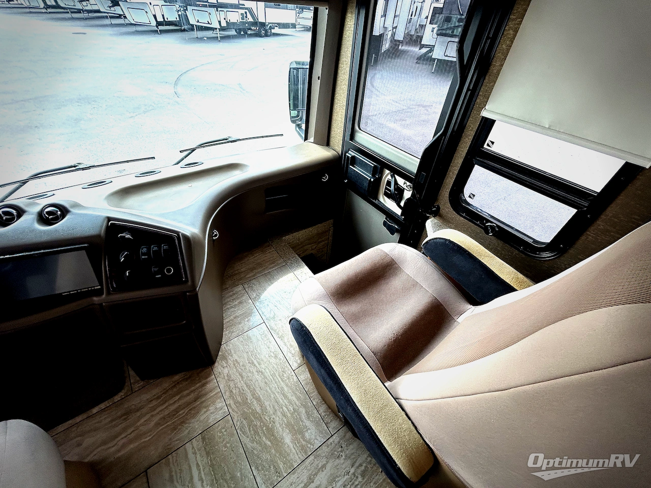 2016 Thor Tuscany XTE 36MQ Photo 14