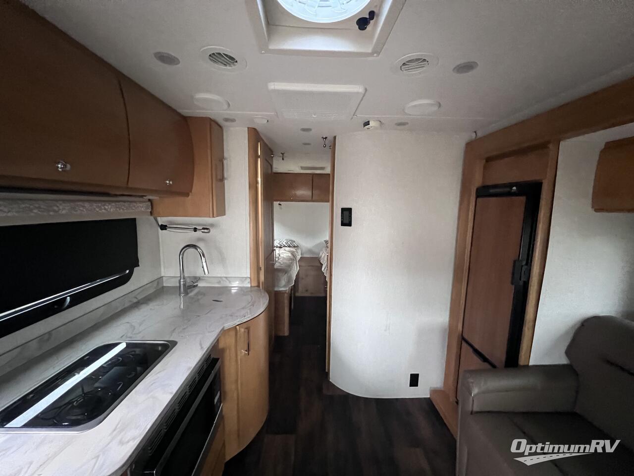 2019 Tiffin Wayfarer 24 TW Photo 6