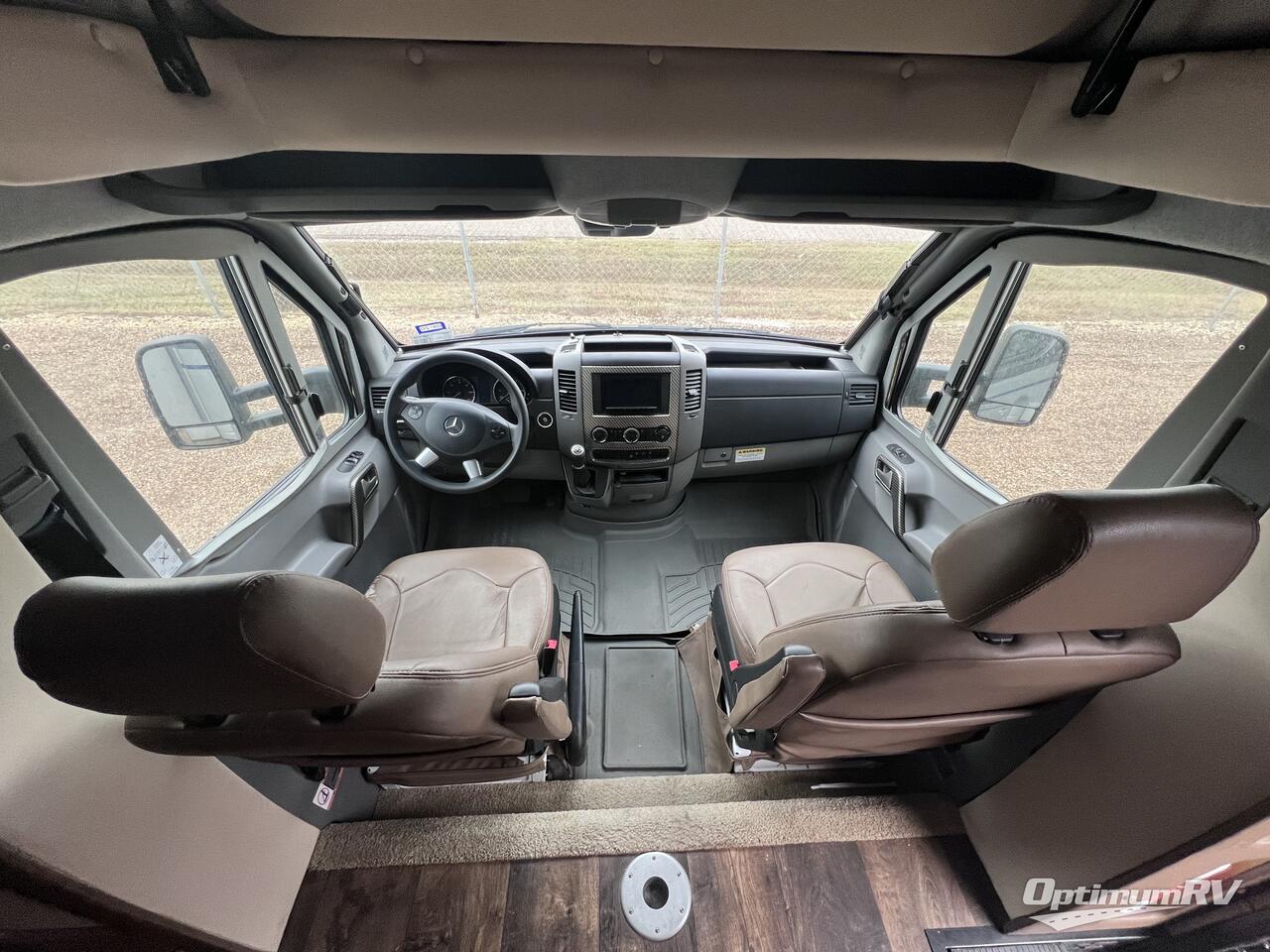 2019 Tiffin Wayfarer 24 TW Photo 4