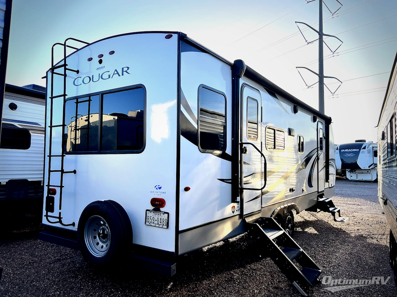 2022 Keystone Cougar Half-Ton 25RDS Photo 2