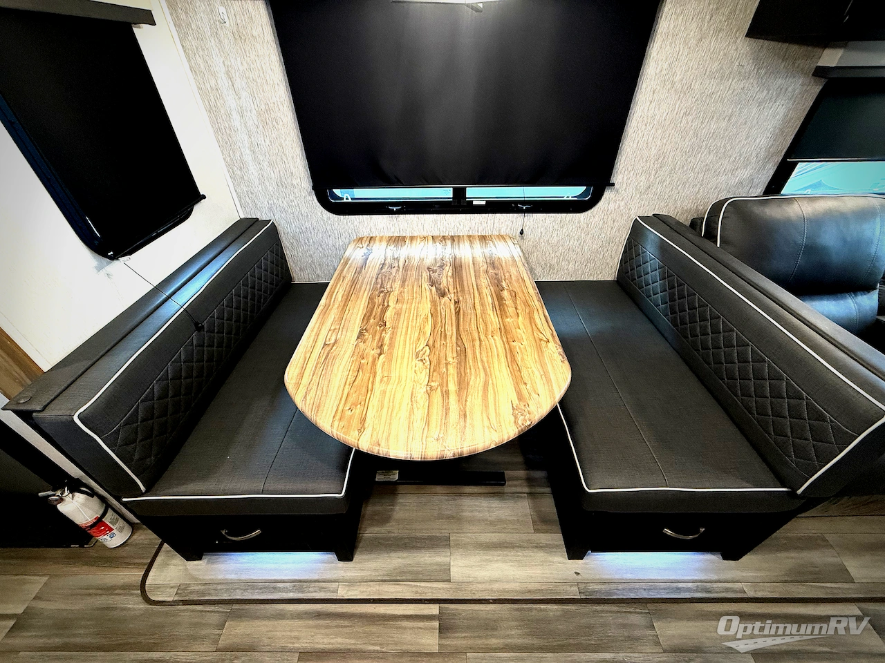 2023 Forest River Freedom Express photo 4