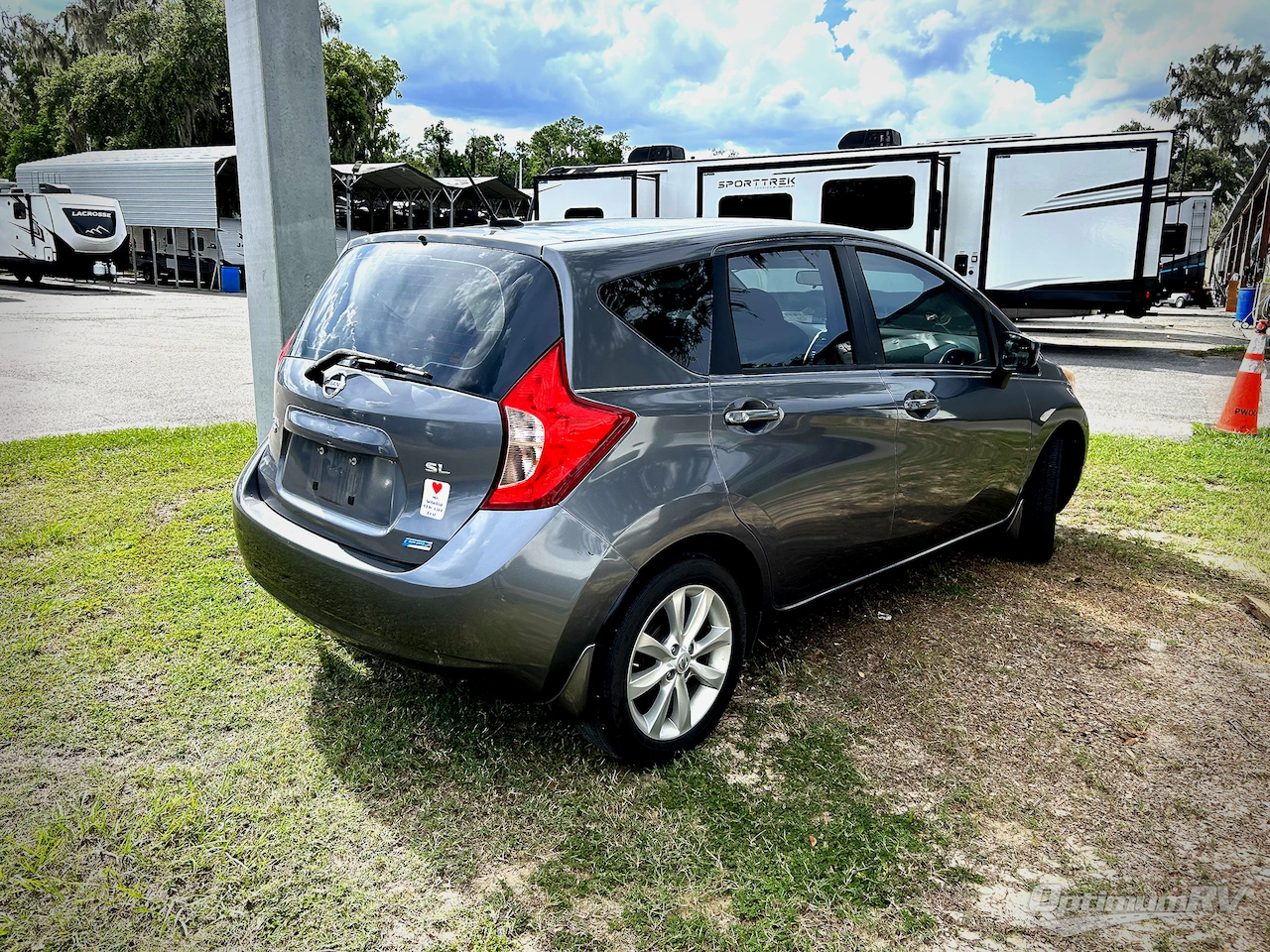 2016 Nissan Versa Note Photo 2