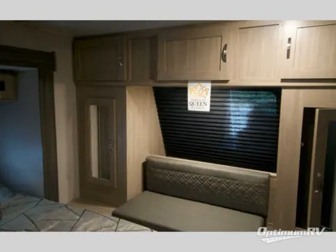 2022 Coachmen Freedom Express Liberty Edition 324RLDSLE RV Photo 4